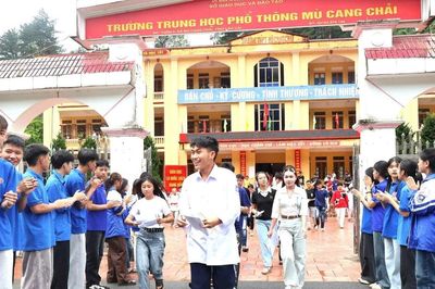 Học sinh vùng cao nói gì về câu hỏi liên quan đến Steve Jobs trong đề Ngữ văn?