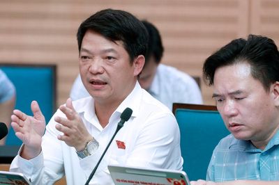 Hà Nội: Đề xuất hỗ trợ 5 triệu đồng/tháng cho bác sĩ làm việc tại trạm y tế xã