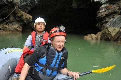 Howard Limbert và duyên nợ với hang động Việt Nam