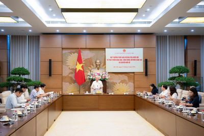 Con người là trung tâm của phát triển công nghệ và chuyển đổi số