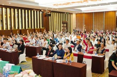 Gần 200 chủ doanh nghiệp vừa và nhỏ tham gia khóa học Giải phóng lãnh đạo
