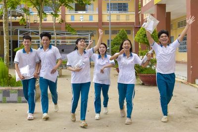 Khép lại kỳ thi tốt nghiệp, thí sinh An Giang chuẩn bị cho hành trình mới