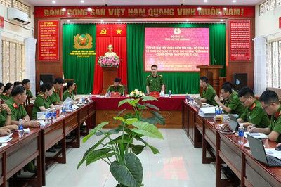 Cục Cảnh sát Quản lý hành chính về trật tự xã hội kiểm tra công tác quản lý hành chính tại An Giang