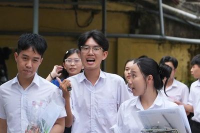 Kỳ thi tốt nghiệp THPT 2026: Đề thi môn tự chọn bám sát chương trình