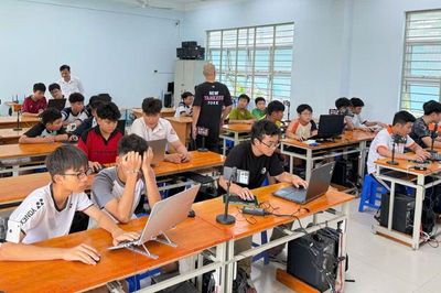 Phường Cam Ranh gặp mặt các đội tham gia Cuộc thi Sáng tạo Robotics tỉnh Khánh Hòa lần thứ I