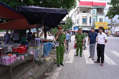 Nỗ lực lập lại trật tự vỉa hè