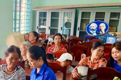 Ðưa kỹ năng số đến với vùng đồng bào