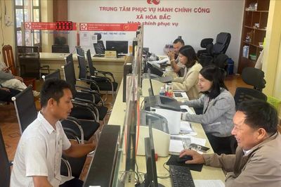 Dịch vụ công về tận thôn, buôn