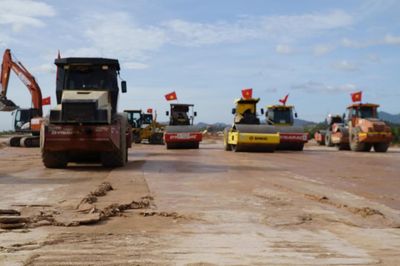 Chạy đua tiến độ trên đại công trường Dự án đường cất hạ cánh số 2 sân bay Phù Cát