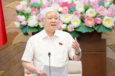 Phó Chủ tịch Thường trực Quốc hội Đỗ Văn Chiến chủ trì Phiên họp Thường trực Ban Chỉ đạo về phát triển khoa học, công nghệ, đổi mới sáng tạo và chuyển đổi số