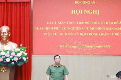 Xây dựng 'lá chắn' an ninh cho đô thị hiện đại