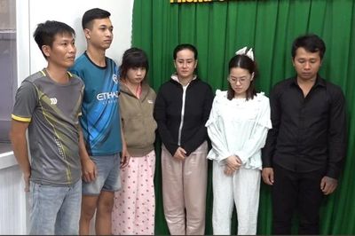 Bắt 6 đối tượng trong đường dây lừa đảo qua mạng tại Campuchia
