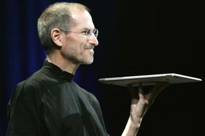 'Steve Jobs Việt Nam' - là chinh phục bên ngoài, chuyển hóa bên trong