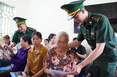 Đồn Biên phòng Cửa khẩu Lý Vạn triển khai mô hình điểm 'Chuyển đổi số trong tuyên truyền, phổ biến giáo dục pháp luật cho nhân dân khu vực biên giới'