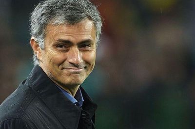 Jose Mourinho chính thức trở lại Real Madrid sau 13 năm