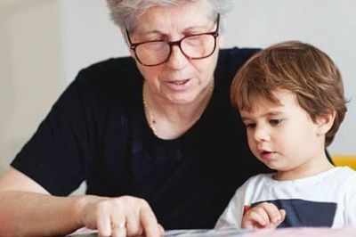 U70 trông cháu suốt mùa hè, ông nội cân nhắc một lựa chọn khó nói