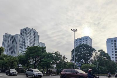 Thời tiết ngày 12/6: Bắc bộ tăng nhiệt, Nam bộ mưa dông về chiều