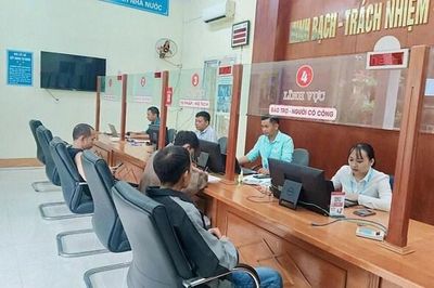 Bộ Nội vụ yêu cầu rà soát chất lượng cán bộ, công chức cấp xã
