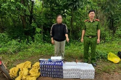 Đồng Nai: Giả nhân viên giao hàng vận chuyển thuốc lá lậu