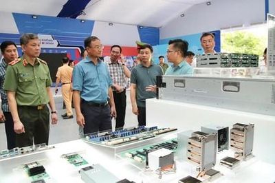 Khai mạc chuỗi sự kiện 'Tổ quốc bình yên' tại TPHCM: Mở ra không gian tri ân chiến sĩ An ninh Nhân dân