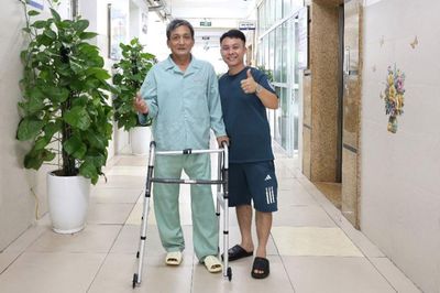 Vượt hơn 1.000km chữa bệnh sau nhiều năm sống trong cảnh đi lại như 'cực hình'