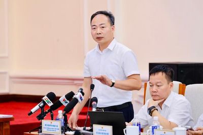 Đề Văn gọi Steve Jobs, Elon Musk là 'nhà phát minh' gây tranh cãi: Bộ GD&ĐT lên tiếng