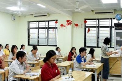 Sáng nay, thí sinh thi môn cuối của kỳ thi tốt nghiệp THPT năm 2026