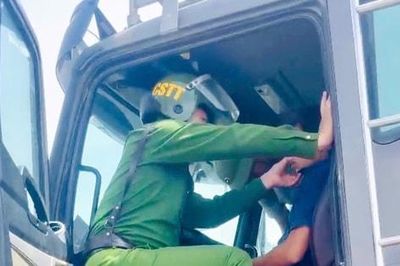 Nghĩa cử đẹp của chiến sĩ Công an Thủ đô