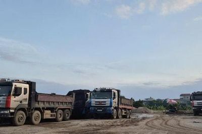 Xã Hoài Đức: Nhiều cơ sở kinh doanh vật liệu xây dựng trái phép chưa chấp hành yêu cầu di dời
