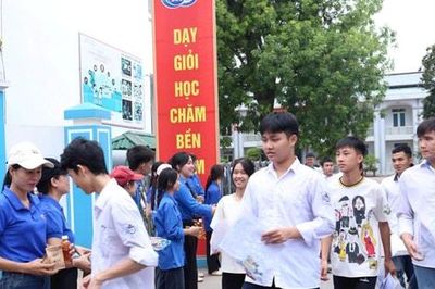 Kỳ thi tốt nghiệp THPT 2026 tại xã Bất Bạt diễn ra thành công, an toàn, nghiêm túc
