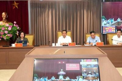 Xây dựng cấp xã thành trung tâm vận hành mới và kiến tạo phát triển