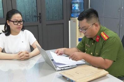 Lừa huy động khoảng 1000 tỷ đồng từ các sản phẩm rau má