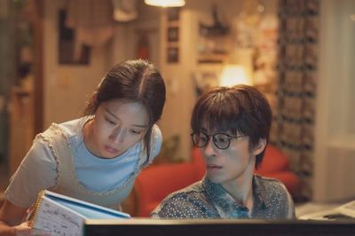 5 chòm sao chuẩn 'cờ xanh': Kim Ngưu ghét mập mờ, Thiên Bình làm chủ cảm xúc