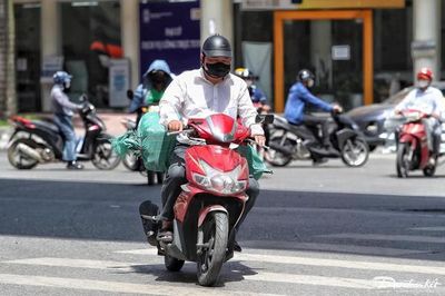 Ngày 13/6, Hà Nội ngày nắng nóng, chiều tối và đêm có mưa dông