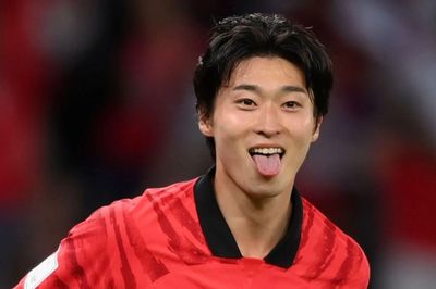 'Nam thần' Hàn Quốc gây bão ở World Cup 2022, giờ ra sao?