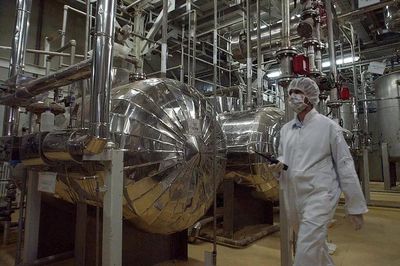 Iran đánh sập đường hầm, gài mìn phong tỏa kho uranium trước cảnh báo của ông Donald Trump