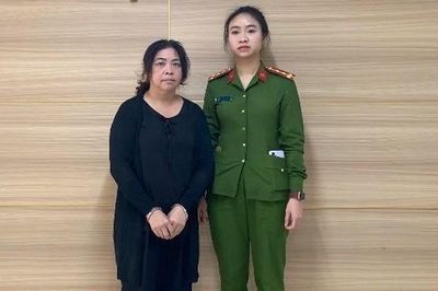 Giao trứng cho ác!