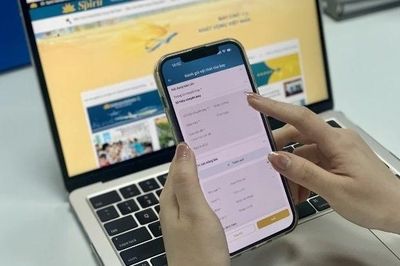 Giá máy bay giảm vào cao điểm hè, kích cầu du lịch nội địa