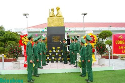 Lan tỏa giá trị thiêng liêng từ tượng đài 'Bác Hồ với chiến sĩ Biên phòng'