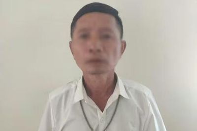 Khởi tố người đàn ông cầm dao gây rối trước cổng Bệnh viện Đa khoa khu vực Nghĩa Hưng,