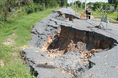 Gia tăng sạt lở ở Tây Ninh: Cảnh báo nguy cơ mất an toàn hạ tầng vùng ven sông, kênh rạch