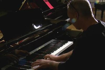 Từ cú đập đầu định mệnh đến thiên tài piano: 'Dị nhân' bí ẩn nhất được khoa học ghi nhận