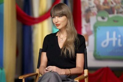Taylor Swift tiết lộ lý do sáng tác nhạc cho 'Toy Story 5'