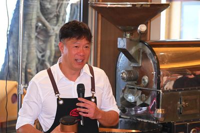 CEO Highlands Coffee David Thái và giấc mơ kể câu chuyện Việt Nam qua ly cà phê