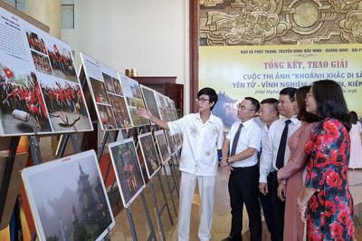 Từ bộ ảnh giải Nhất đến khát vọng lan tỏa giá trị mộc bản chùa Vĩnh Nghiêm