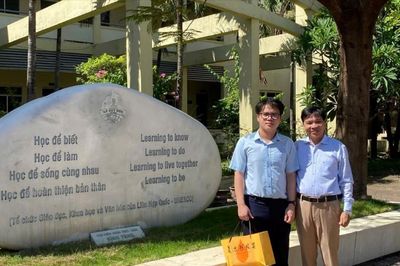 2 học sinh Trường THPT Chuyên Lê Quý Đôn ghi dấu ấn tại Cuộc thi vô địch Tin học văn phòng thế giới 2026