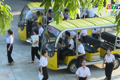 Chuyến xe đặc biệt của mùa thi