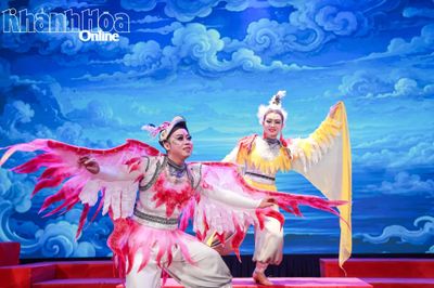 Tổ chức chương trình sân khấu thiếu nhi 'Dung dăng dung dẻ'