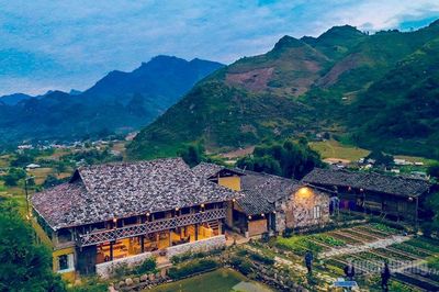 Du Già miền non cao vẫy gọi