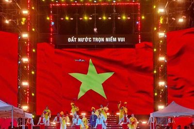 TP. Hồ Chí Minh: Gala 'Tổ quốc bình yên' kể chuyện những trận tuyến thầm lặng